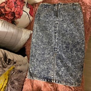 Denim pencil skirt